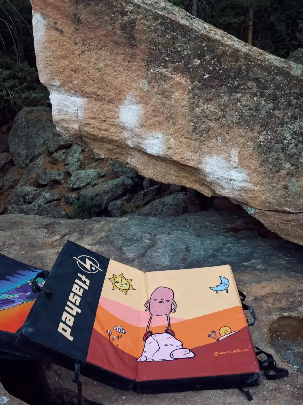 Big Squishy Climbing Mat - Flashed 